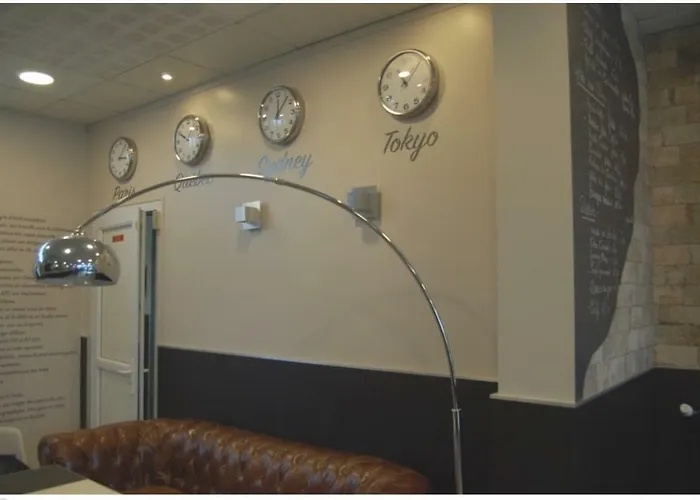 La Caroline Hotel 2*